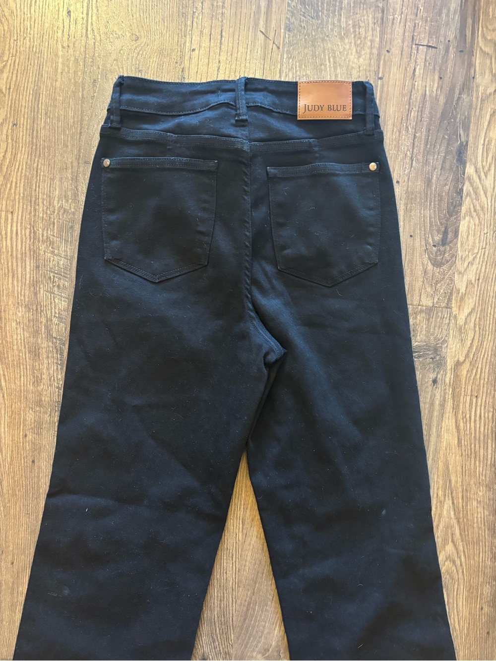 Judy Blue Black Straight-Leg Jeans